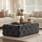 Pouffe rectangulaire capitonné sur roulettes