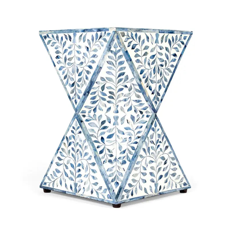 Table d'appoint en marqueterie d'os