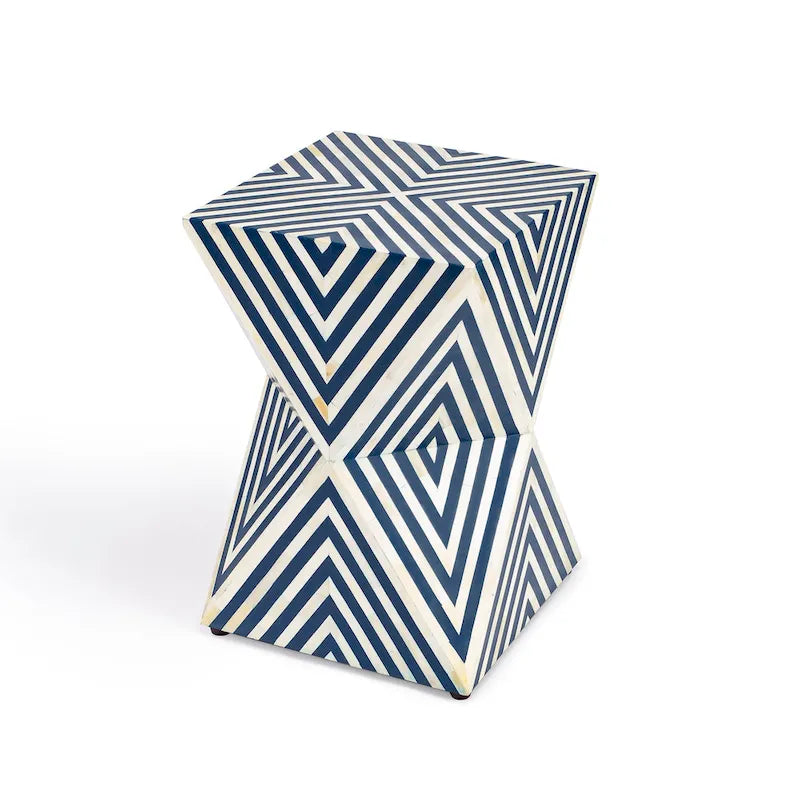 Table d'appoint en marqueterie d'os