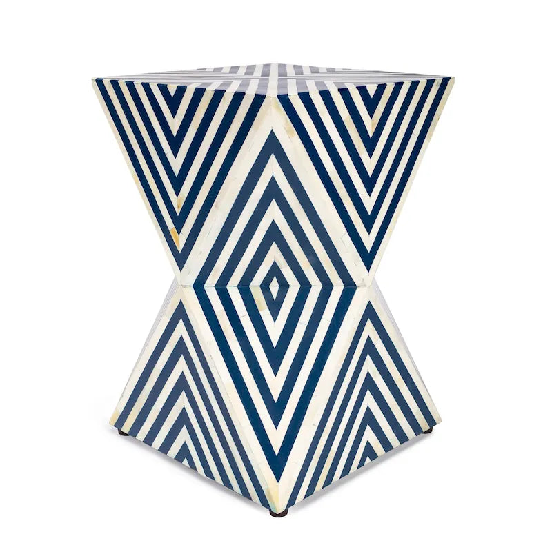 Table d'appoint en marqueterie d'os