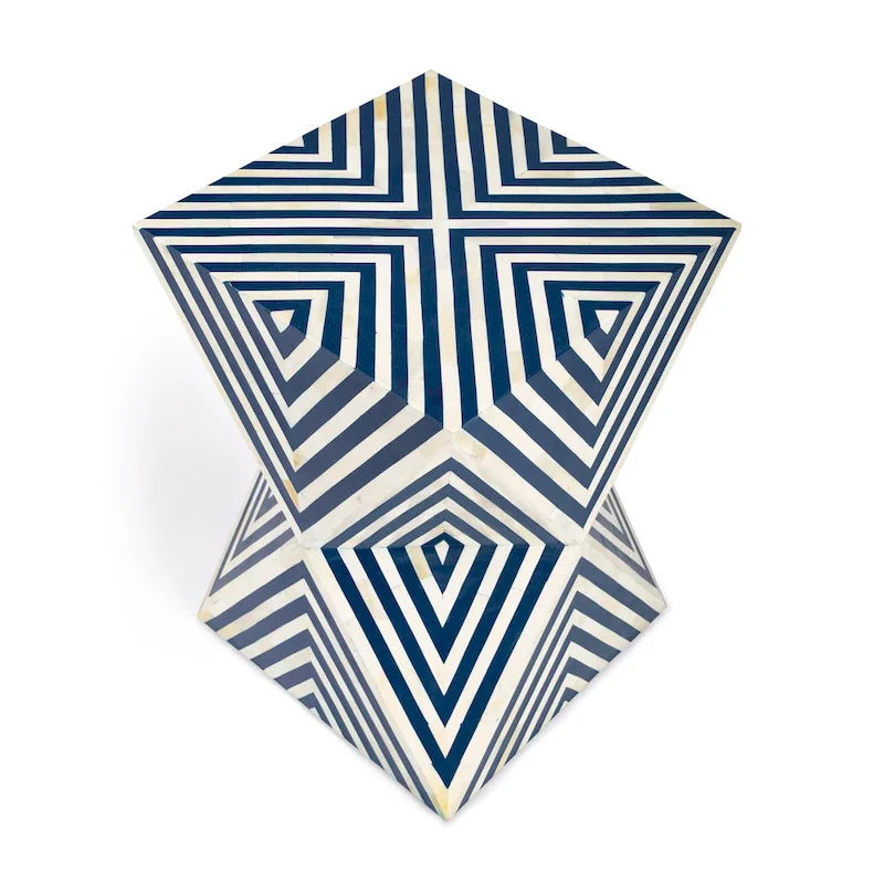 Table d'appoint en marqueterie d'os