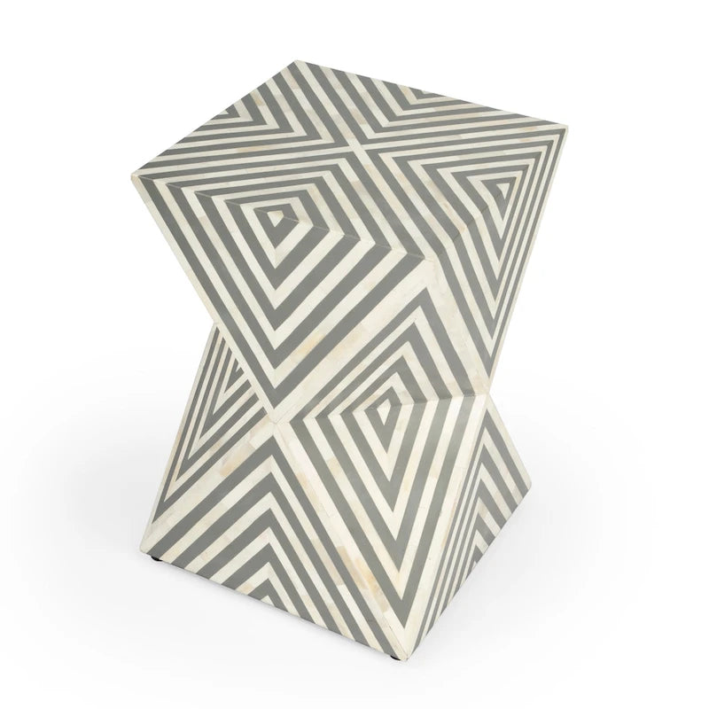 Table d'appoint en marqueterie d'os