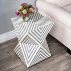 Table d'appoint en marqueterie d'os