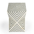 Table d'appoint en marqueterie d'os