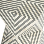 Table d'appoint en marqueterie d'os