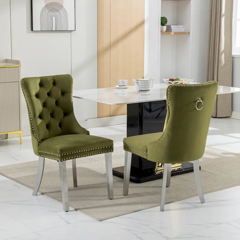 Chaise de salle à manger en velours avec clous décoratifs et pieds en acier inoxydable chromé